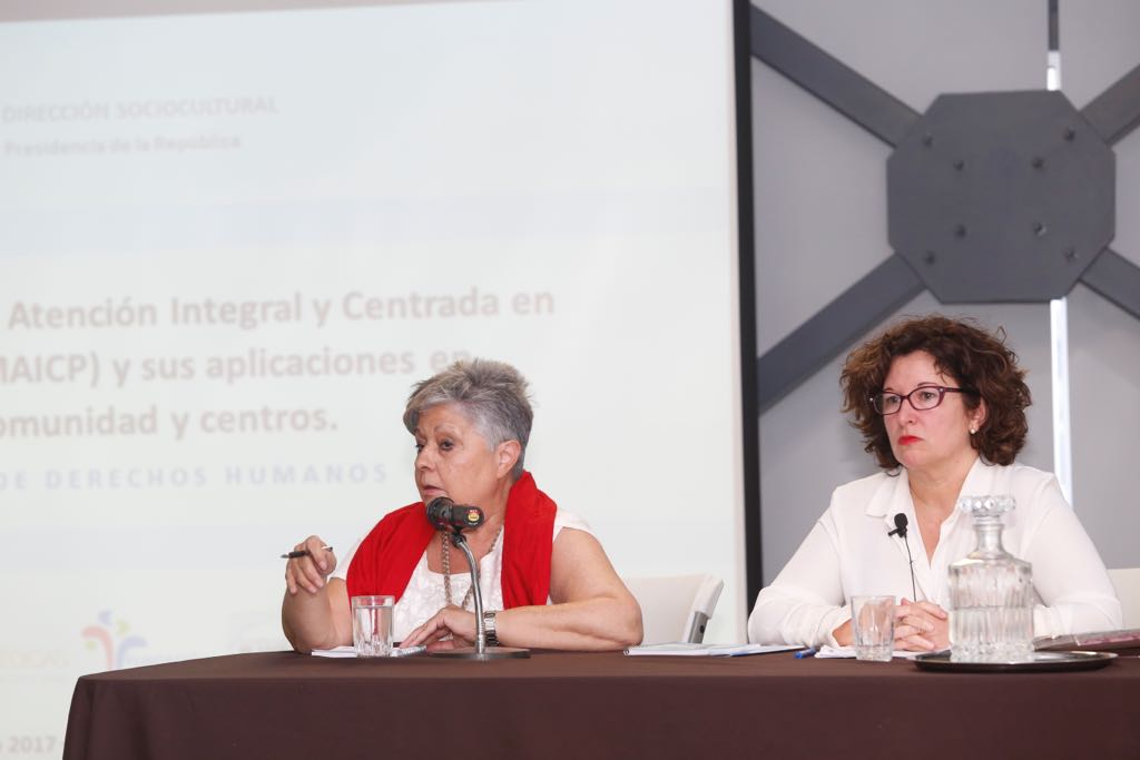 Pilar Rodríguez y Teresa Martínez