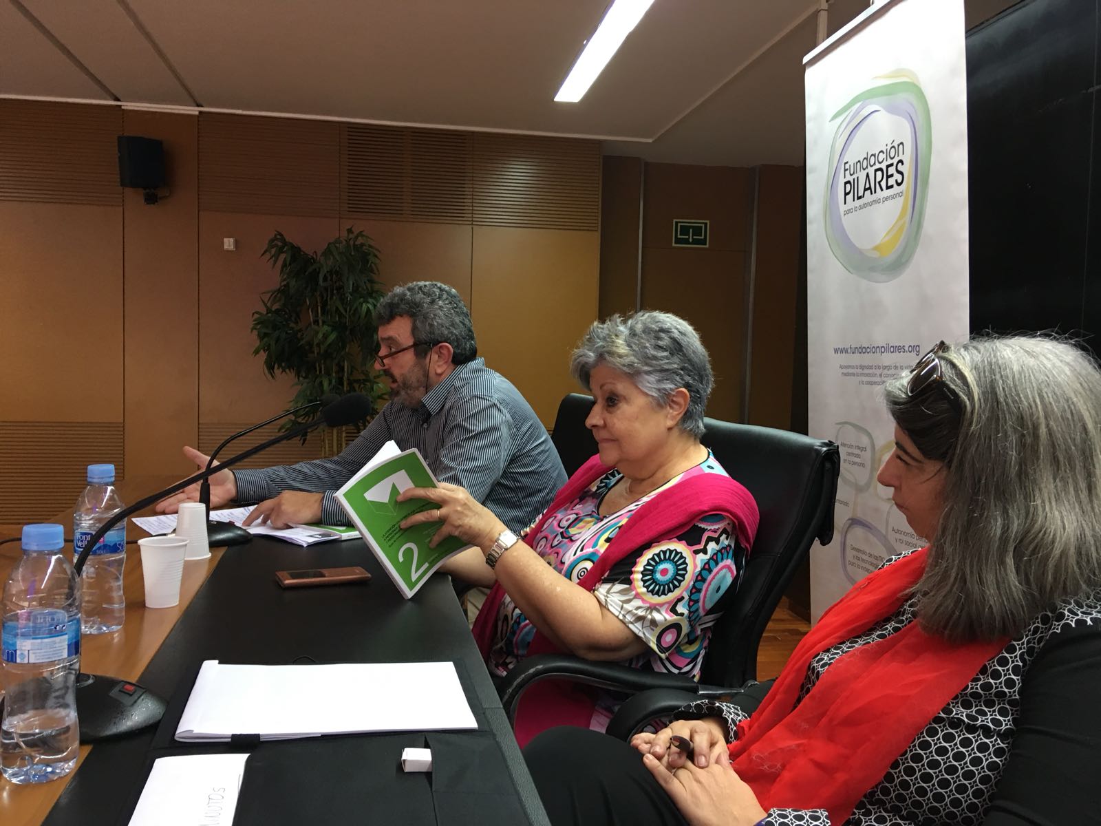 171128 jornada aicp alicante foto 09 mesa pilar