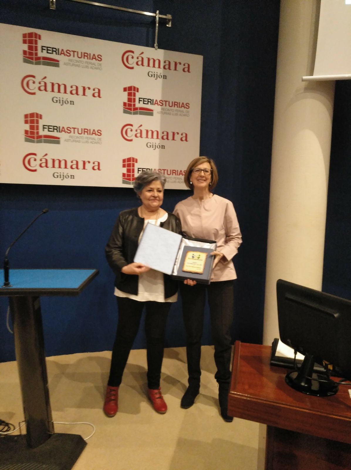 Pilar Rodríguez, Premio Norbienestar 2018 a la 'Personalidad del año' 180504 congreso norbienestar foto 01 pilar
