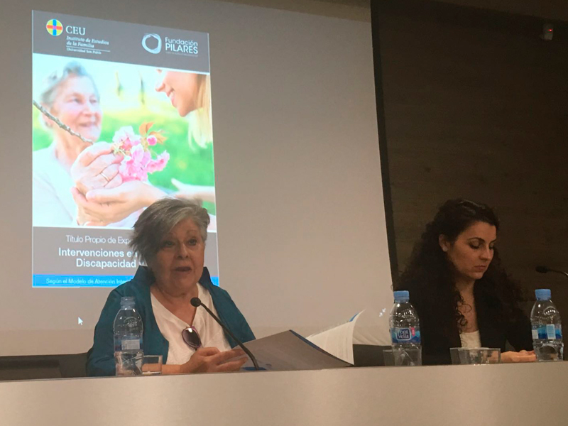Presentado el Título Propio en Experto Universitario en Intervenciones en Gerontología, Discapacidad y Familias Dossier jornada