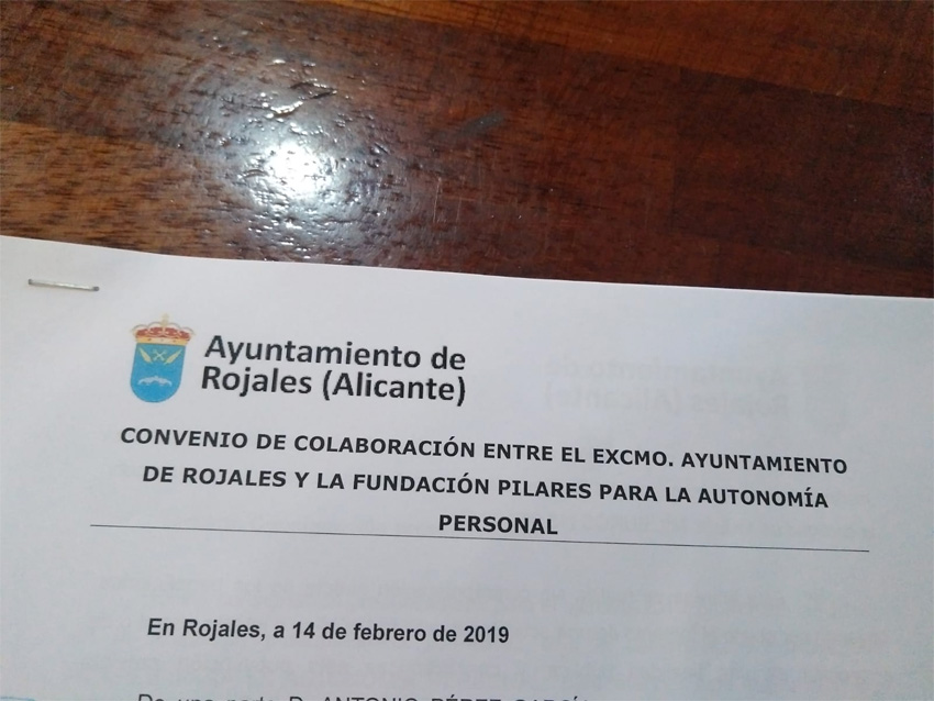 190215 firma convenio fpilares rojales 01
