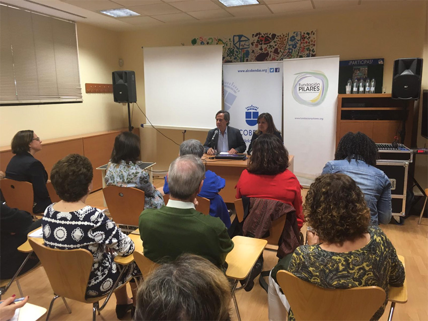 Presentación del Programa Hogar y Café -Viviendas Compartidas entre Personas Mayores-, a Entidades/Asociaciones/Personas Mayores del municipio de Alcobendas 190514 hogarycafe alcobendas foto 009 clausura 03