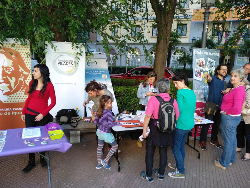 Fundación Pilares participa en la II FERIA de ENTIDADES de EnREDate en Chamberí. 07/06/2019 190607 enredate chamberi foto 02