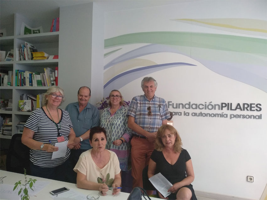 Hogar y Café: Encuentro grupal de personas mayores interesadas en compartir vivienda. 18/07/2019 190718 encuentro grupal hogar cafe 01