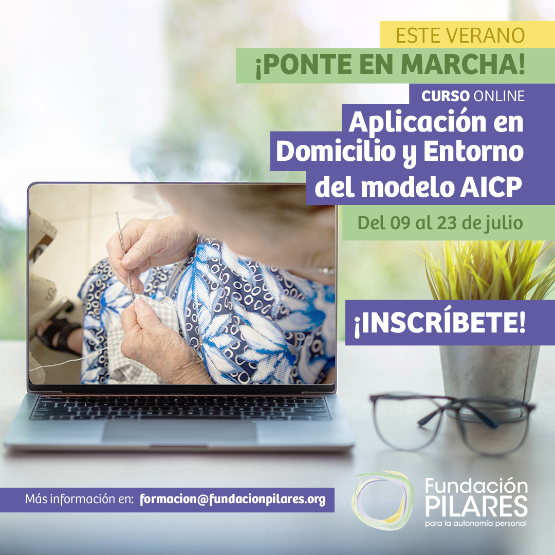 Cartel curso online Aplicación en Domicilio y Entorno del modelo AICP, con portátil y gafas sobre mesa
